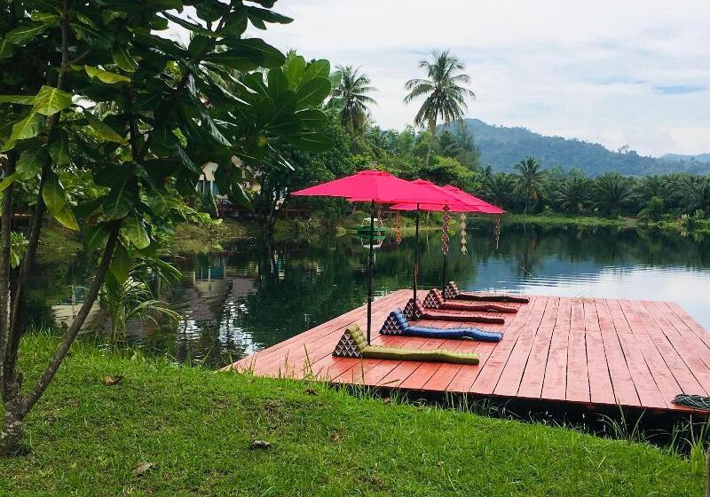 Khao Lak Golden Coconut Resort