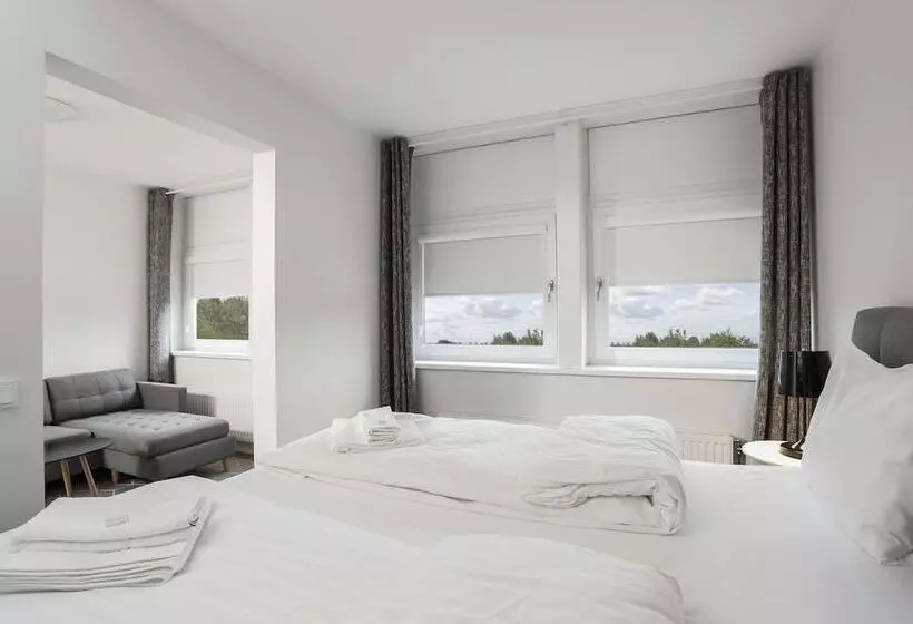 ホテル Almnas Park