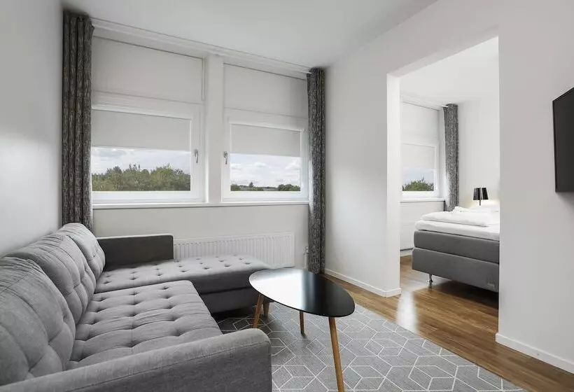 ホテル Almnas Park