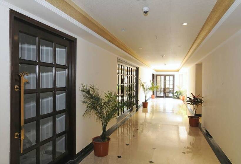 Отель Blue Saphire Countryside Haldwani