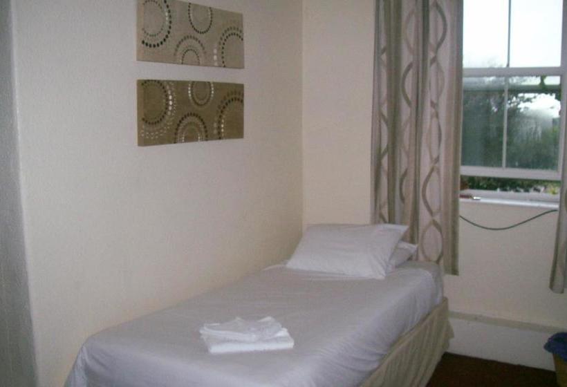 Отель The Red Admiral Gosforth Ca20 1bp