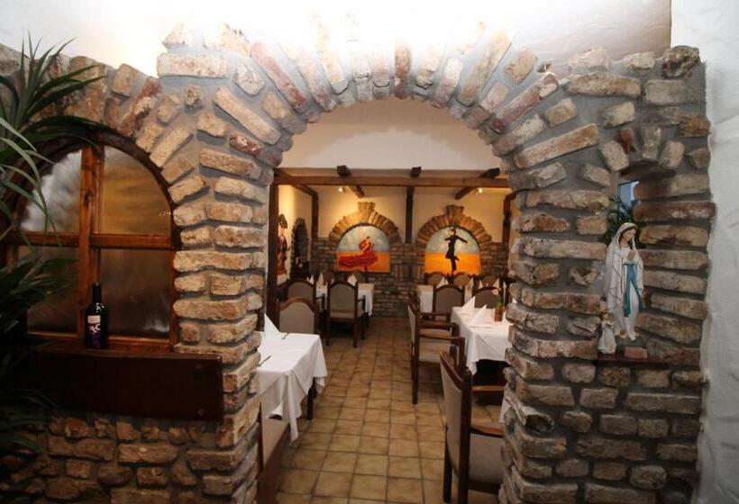 ホテル Rheinischer Hof