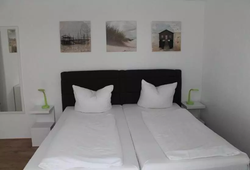 Hotelli Rheinischer Hof