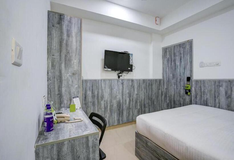 هتل Myspace Express Balaji Paradise