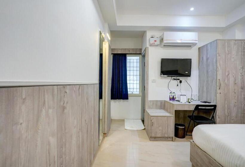 هتل Myspace Express Balaji Paradise