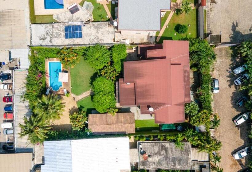 هتل Villa Ayaba