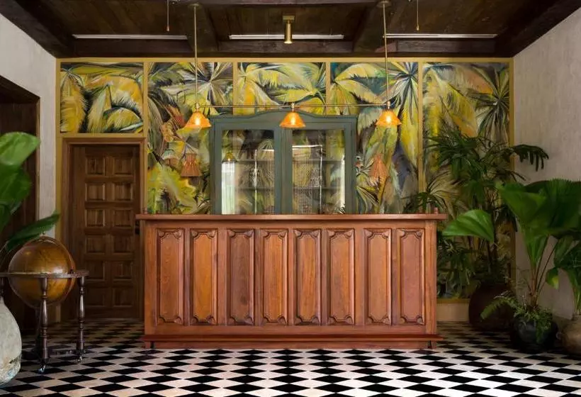 Itz Ana Resort & Residences