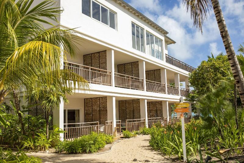 Itz Ana Resort & Residences