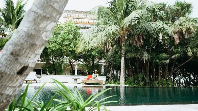 Itz Ana Resort & Residences