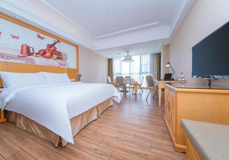 Vienna Hotel Hubei Xiangyang Tanxi Road