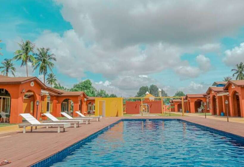 World Cat Hotel Beach & Resort