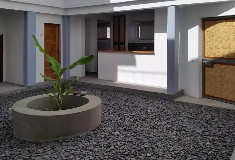تختخواب و صبحانه Casa Patio