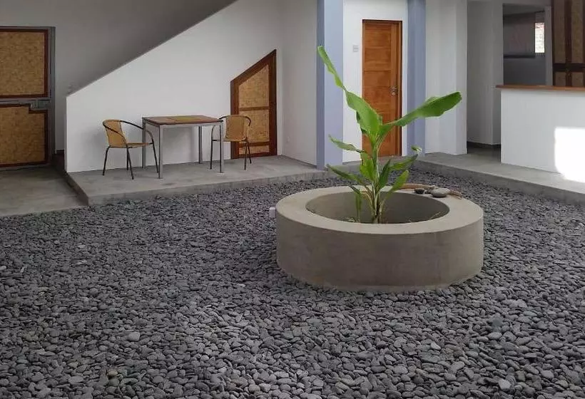 تختخواب و صبحانه Casa Patio