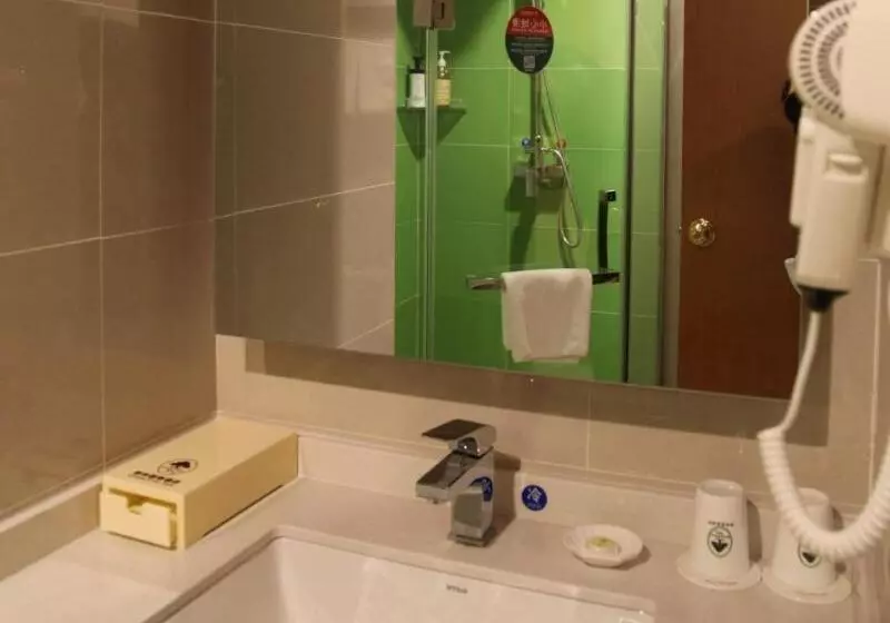 Hotelli Greentree Inn Xingtai Development Zone Zhongxing Road International New City Business