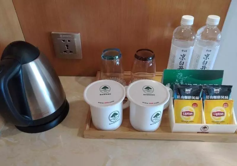 Hotelli Greentree Inn Xingtai Development Zone Zhongxing Road International New City Business