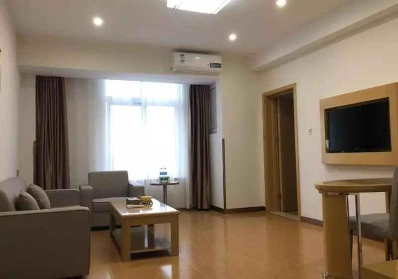 Hotelli Greentree Inn Zhejiang Jiaxing Xiuzhou District Wangjiangjin Town Business