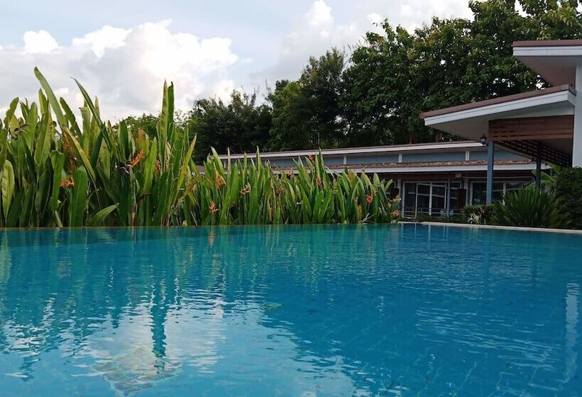 호텔 Milin Villa Resort Kanchanaburi