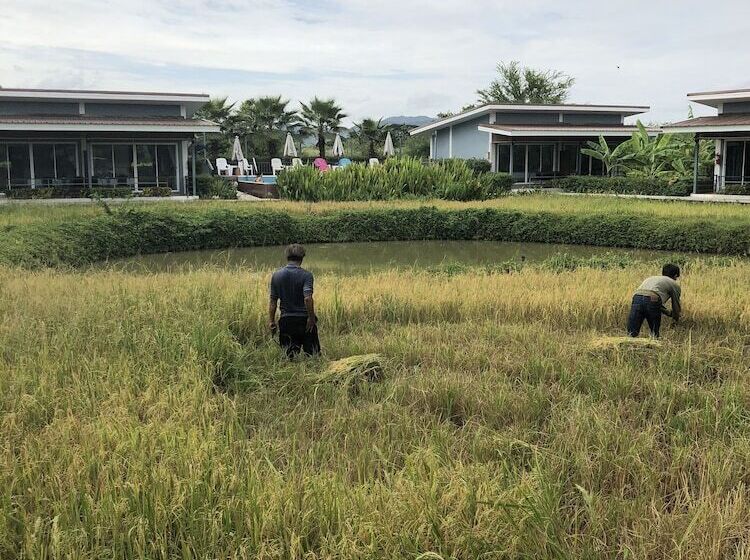 호텔 Milin Villa Resort Kanchanaburi