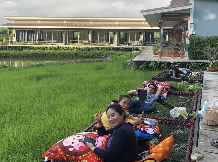 호텔 Milin Villa Resort Kanchanaburi