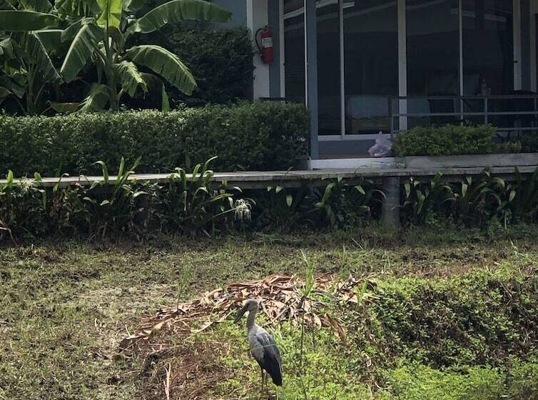 호텔 Milin Villa Resort Kanchanaburi