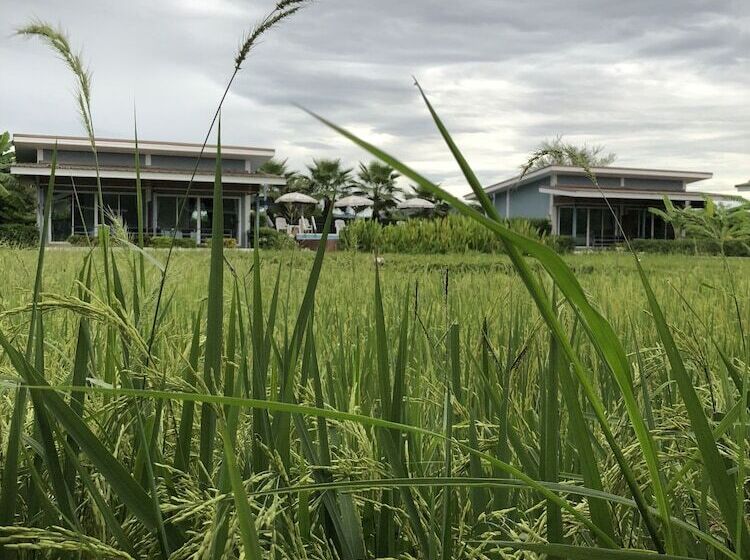 호텔 Milin Villa Resort Kanchanaburi