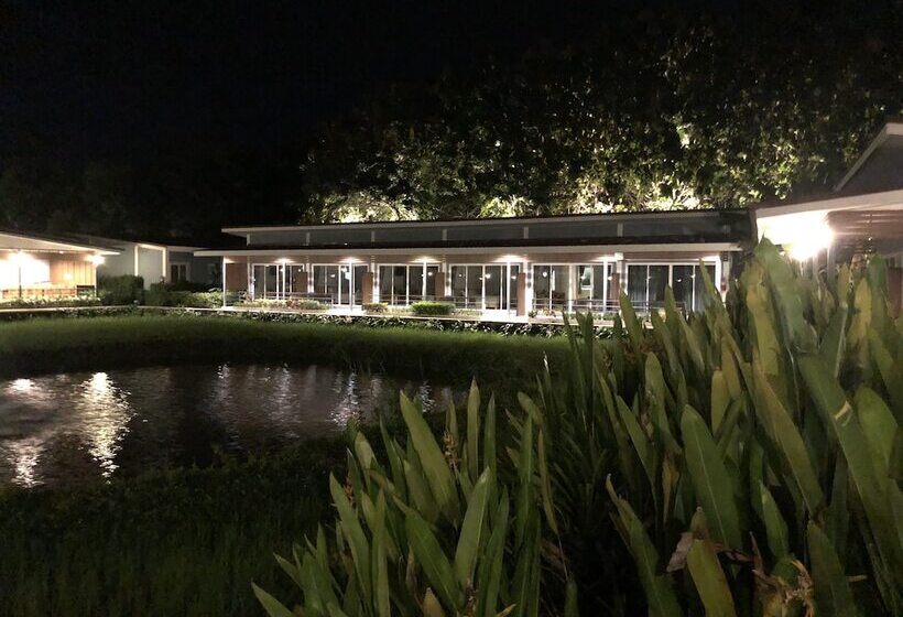 호텔 Milin Villa Resort Kanchanaburi