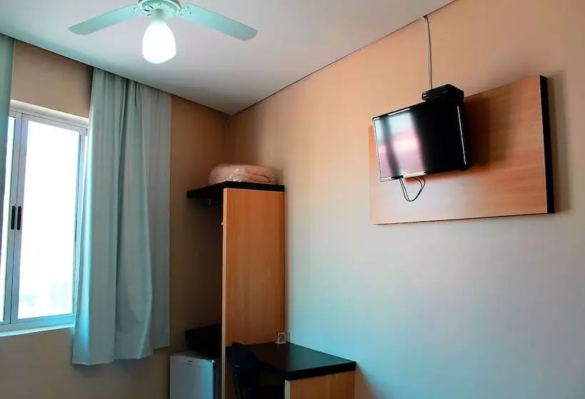 Hotelli Pousada Da água Santa