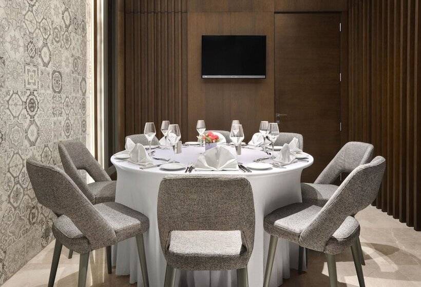 فندق Ramada By Wyndham Bursa Nilufer