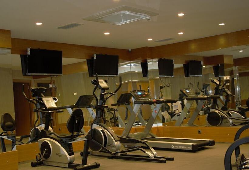 فندق Ramada By Wyndham Bursa Nilufer