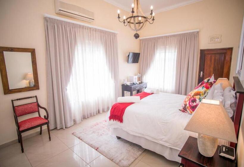 Oliver's Bed And Breakfast