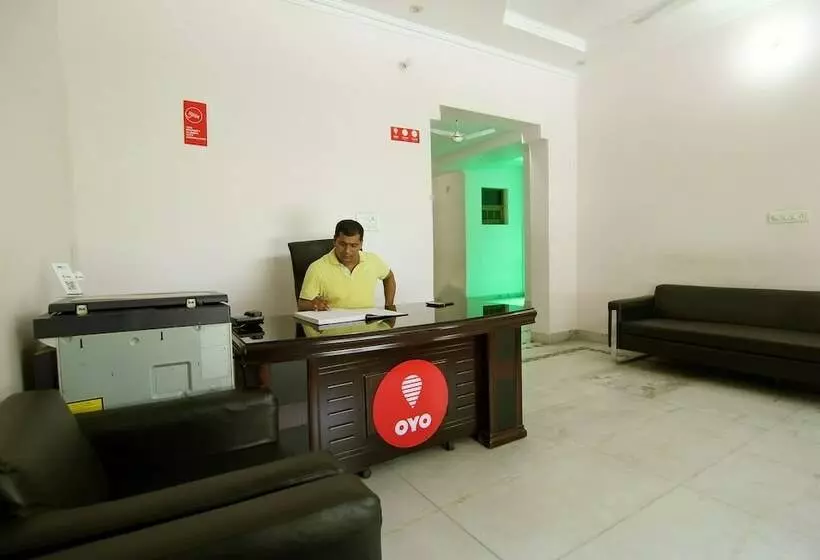 Oyo 9008 Hotel Pearl Inn