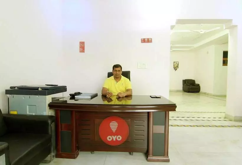 Oyo 9008 Hotel Pearl Inn