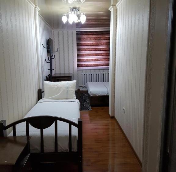 تختخواب و صبحانه Datka Guest House