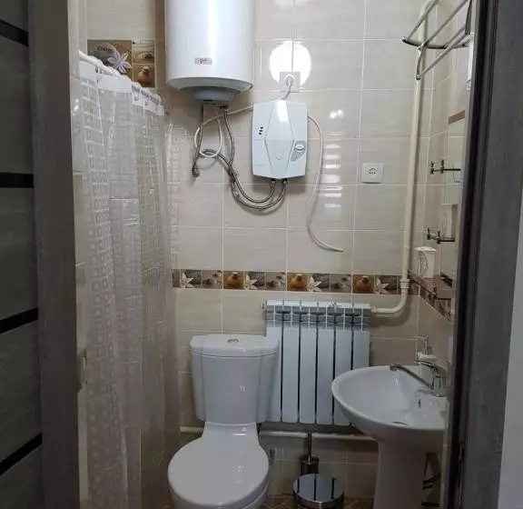 تختخواب و صبحانه Datka Guest House