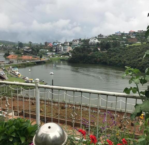 مبيت وإفطار Misty Paradise Of Lake Gregory