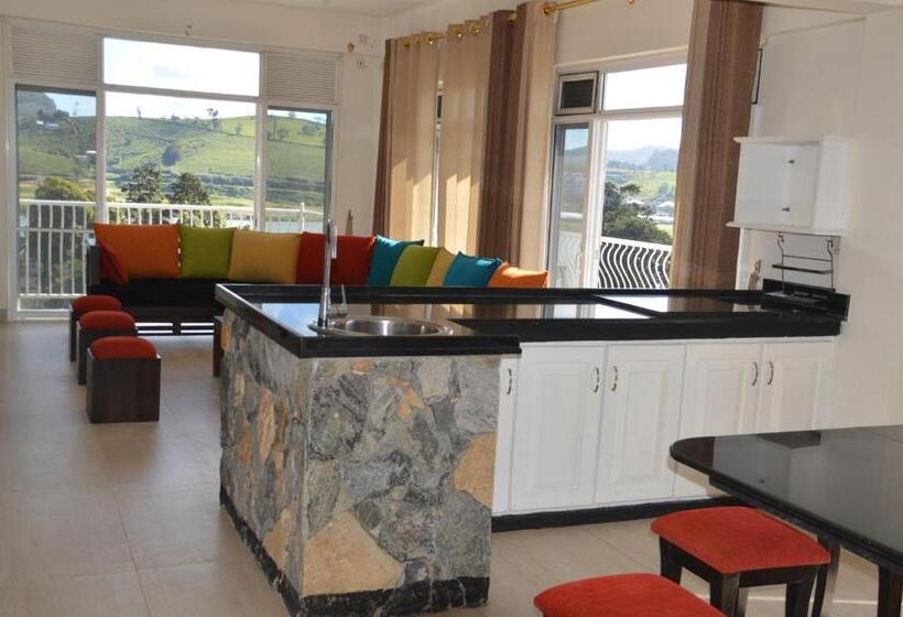 مبيت وإفطار Misty Paradise Of Lake Gregory