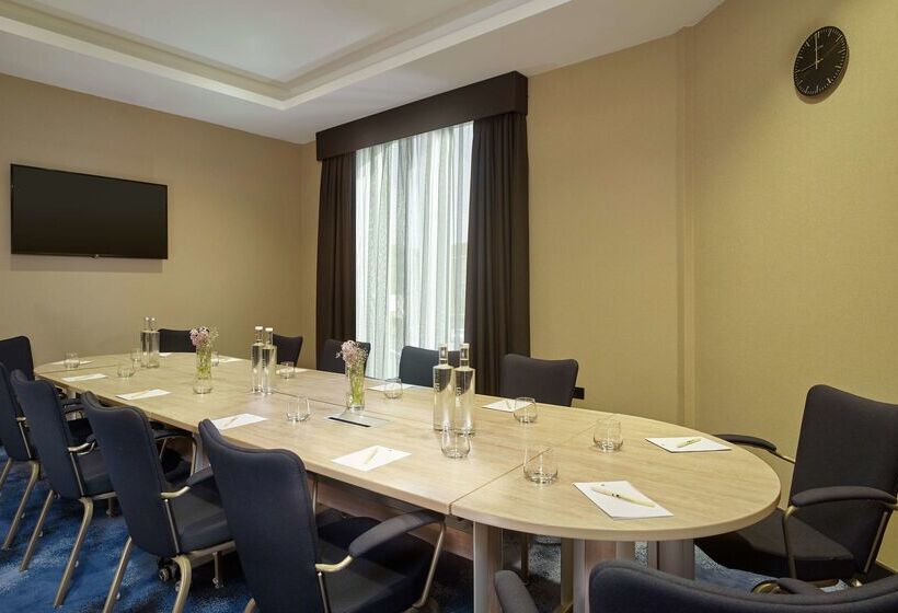 בית מלון כפרי Doubletree By Hilton Hull United Kingdom