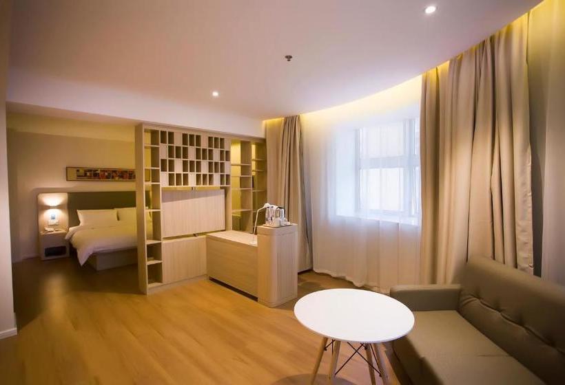 Hanting Hotel Xi'an Jianzhang Fengdong New District