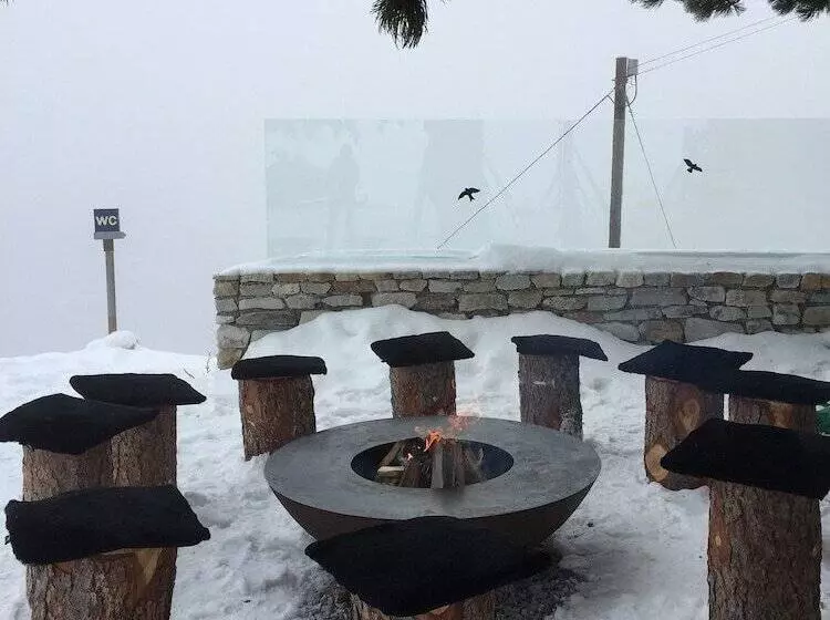 ホテル Hôtel Weisshorn Sur St Luc 2337m