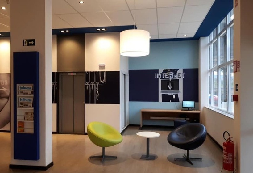 فندق Ibis Budget Manhuaçu