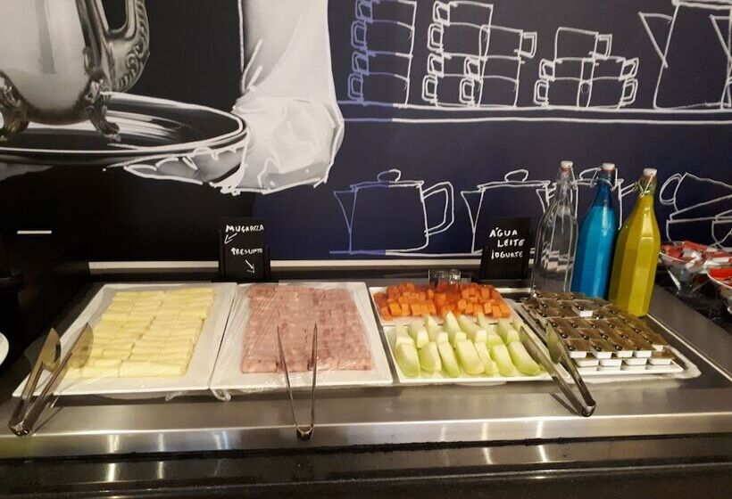 فندق Ibis Budget Manhuaçu