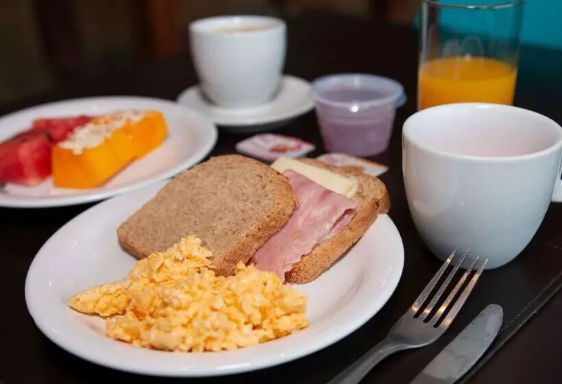 Hotelli Ibis Budget Manhuaçu