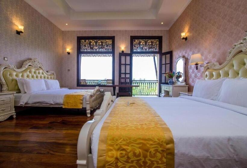 Отель The Kabalana