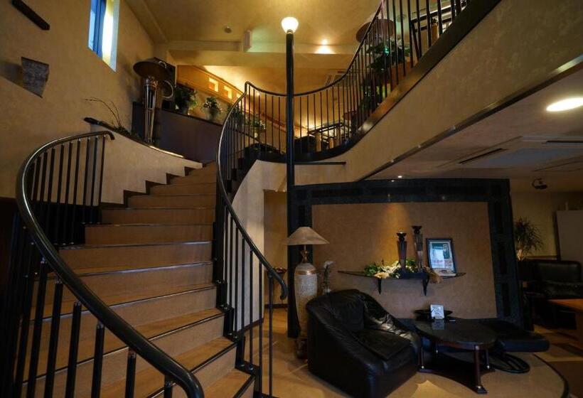 Отель Satellite