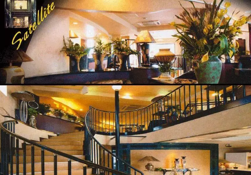 Hotelli Satellite