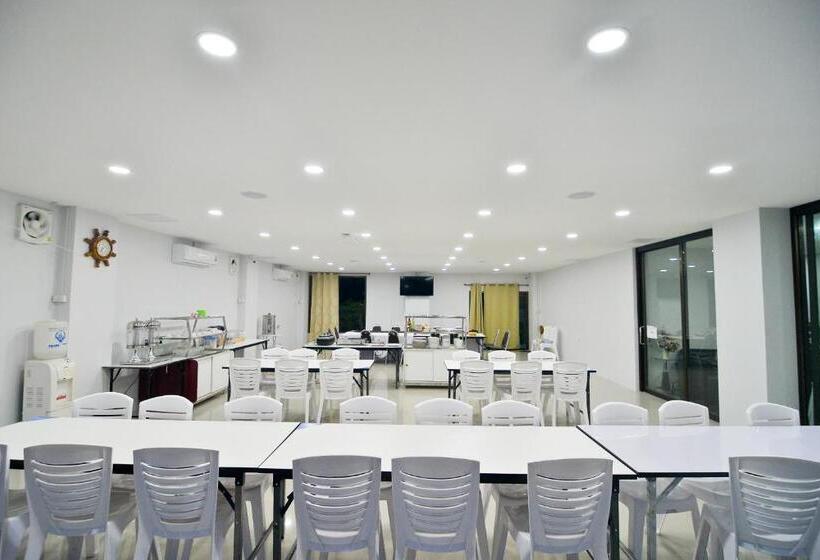 Sabuy Best Hotel Phayao