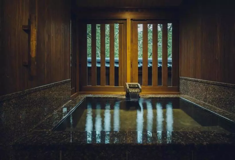 旅館 Akariya Geihanro