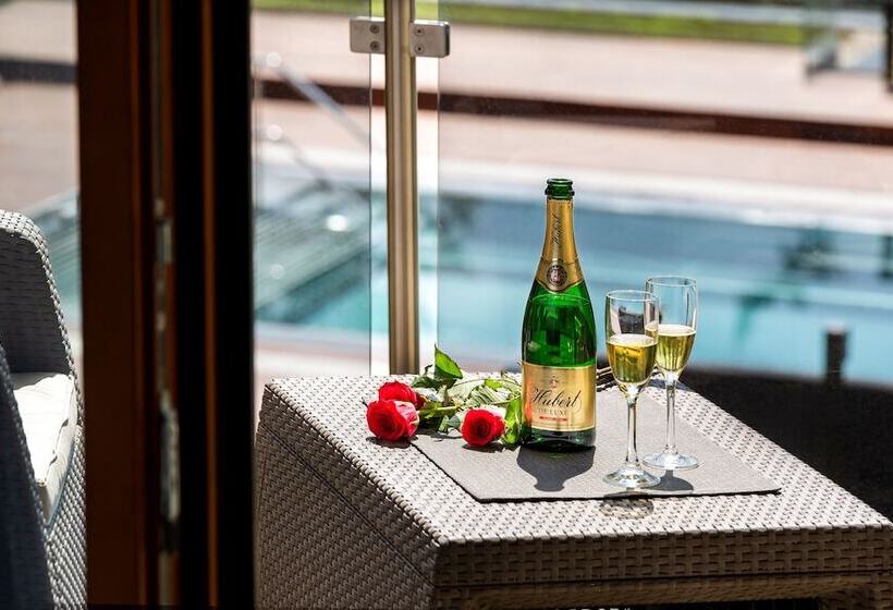 Apartmánový Hotel Hrebienok Resort