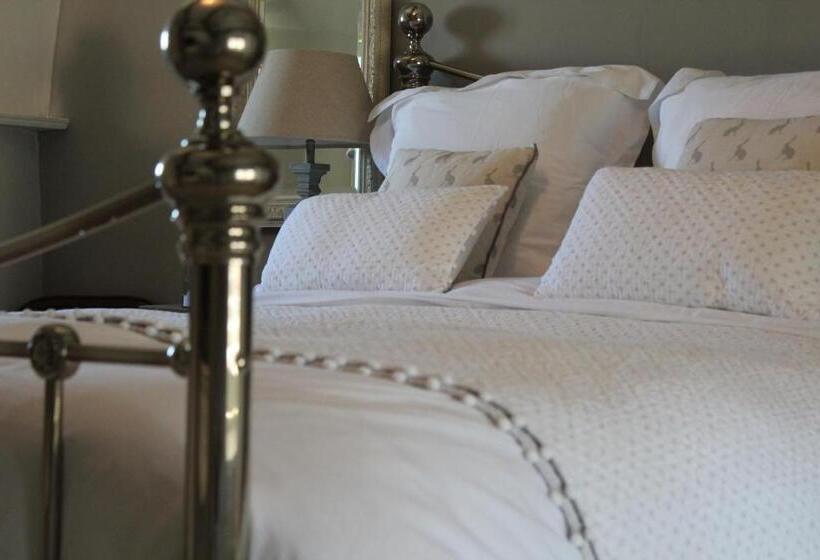 Bed and Breakfast West Knole House Somerset