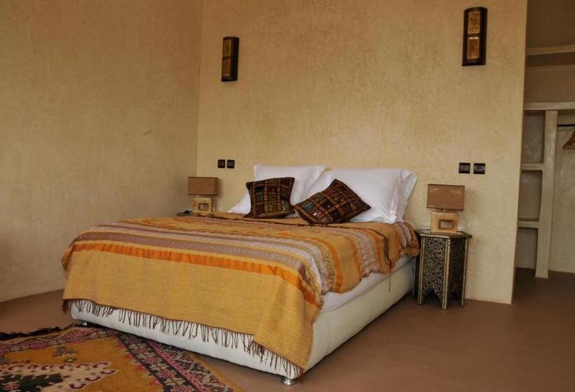 ホテル Aftas Trip